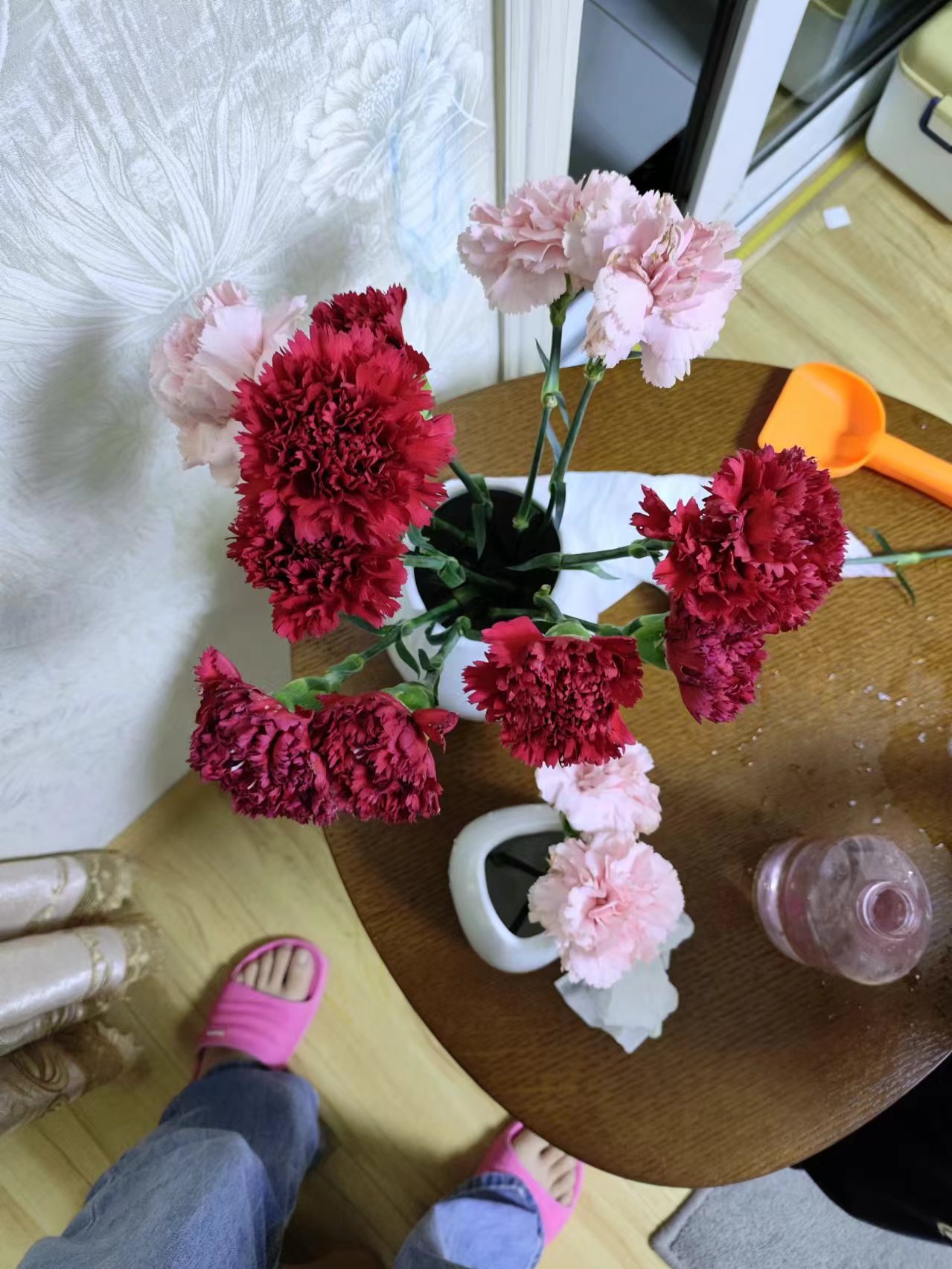 给花花换水