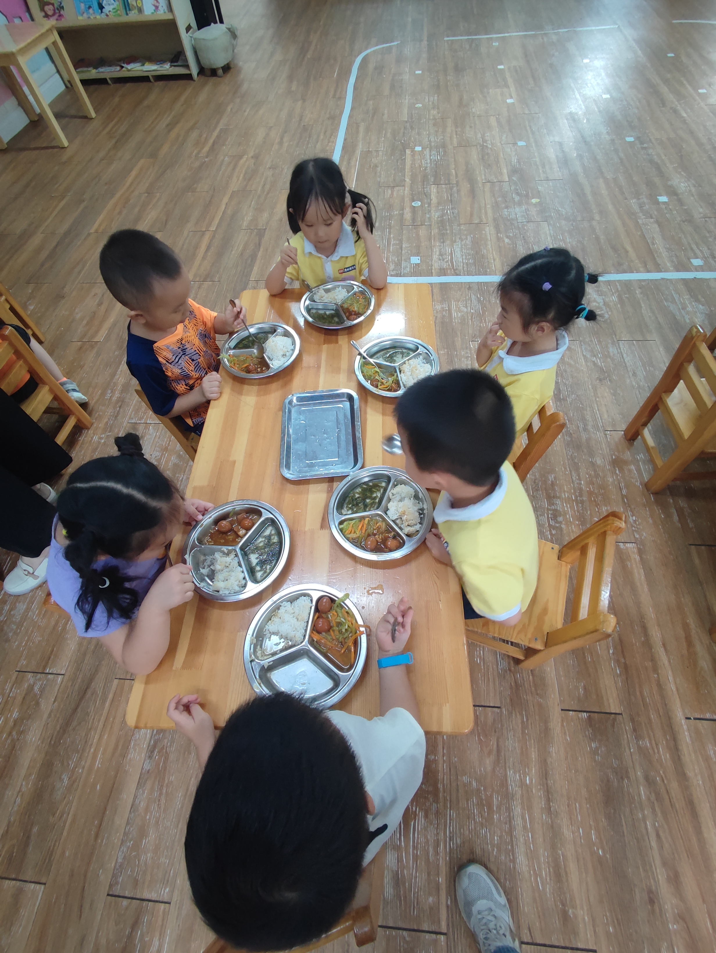 美食